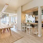Infinity & Beyond By Halu! - Seafront Appartement *