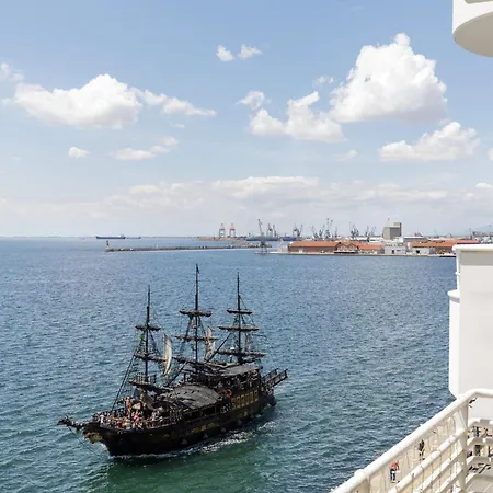 Apartment Infinity & Beyond By Halu! - Seafront