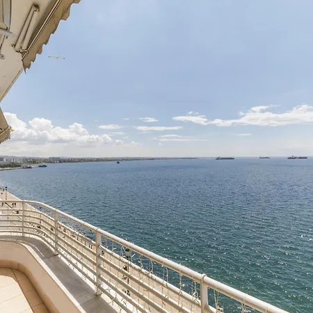 Apartment Infinity & Beyond By Halu! - Seafront Thessaloniki