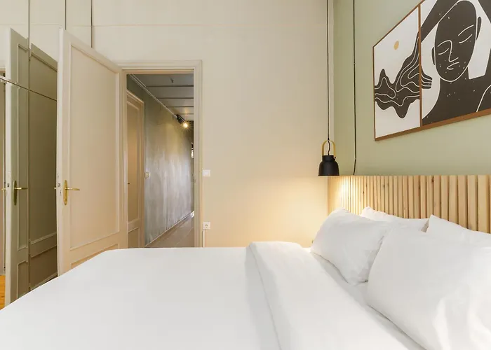 Infinity & Beyond By Halu! - Seafront Apartment *