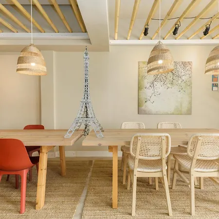 Infinity & Beyond By Halu! - Seafront Apartment *