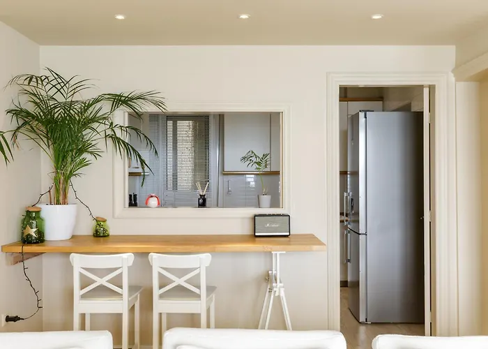 Infinity & Beyond By Halu! - Seafront Apartamento