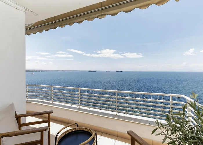 Infinity & Beyond By Halu! - Seafront *